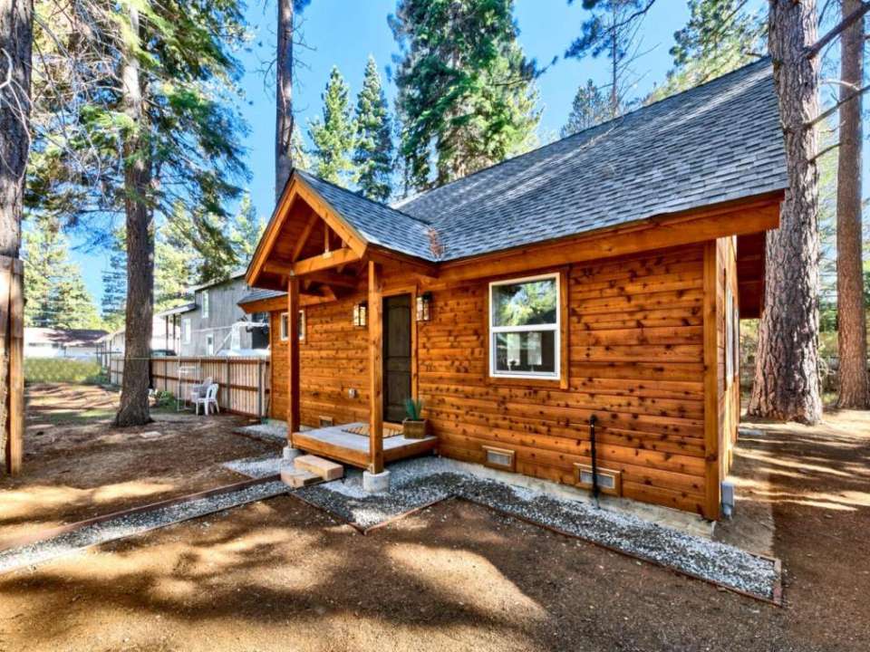 1105 Tata Lane South Lake Tahoe, CA 96150 El Dorado County