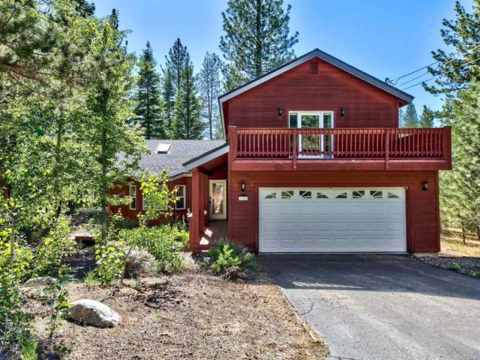 1580 Boca Raton Drive South Lake Tahoe, CA 96150 in El Dorado County