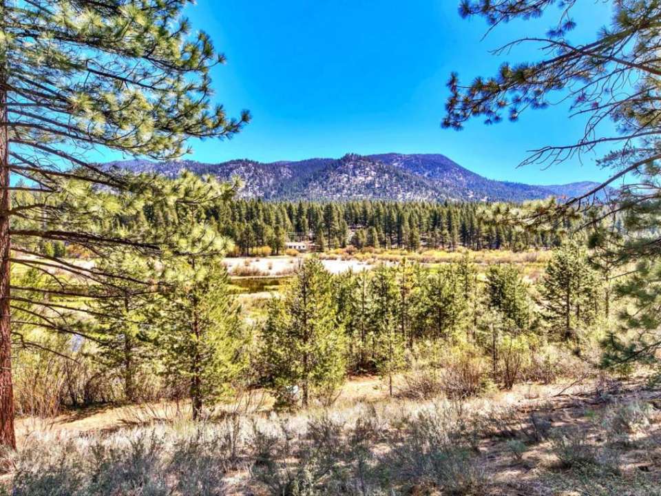 1609 Plateau Circle South Lake Tahoe, CA 96150 El Dorado County