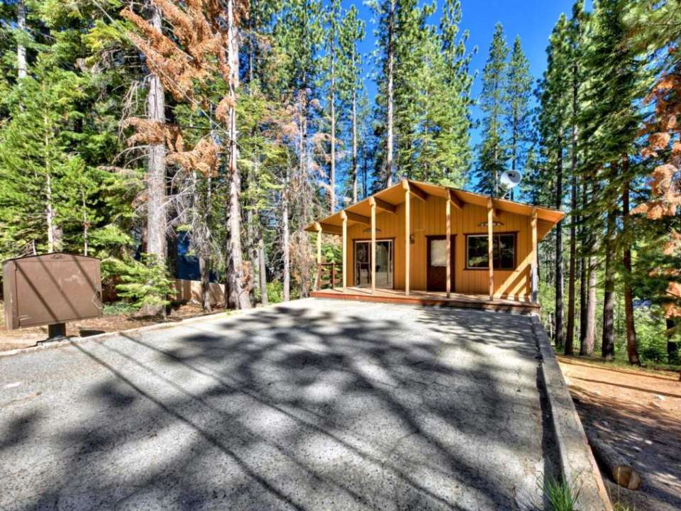 1755 Thunderbird Court South Lake Tahoe, CA 96150 El Dorado County