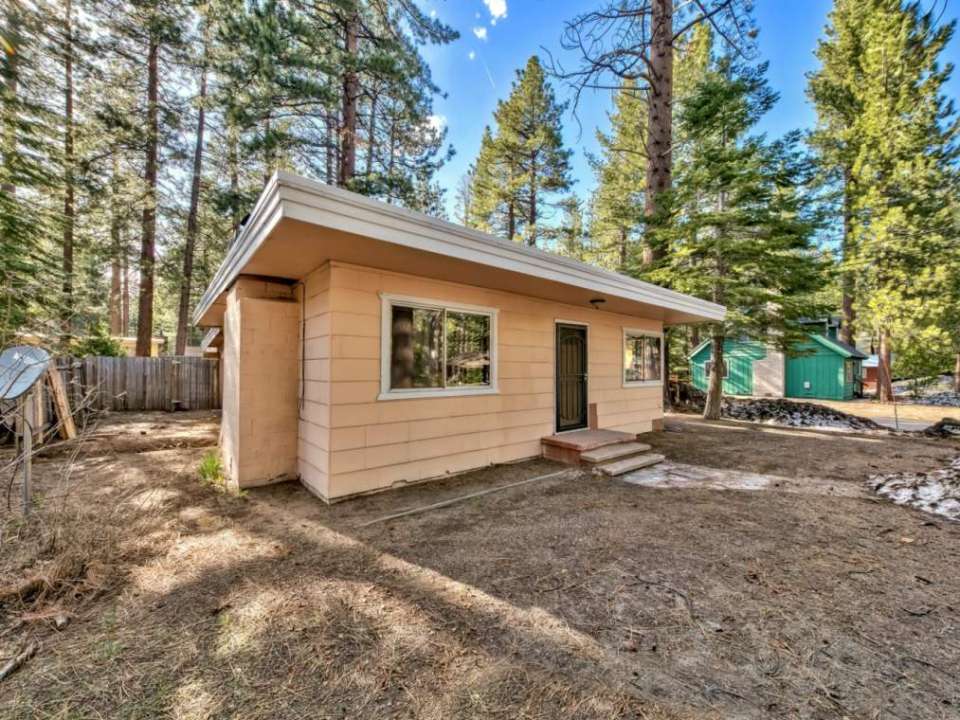 1855 13th Street South Lake Tahoe, CA 96150 El Dorado County