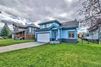 1936 Kokanee Way, South Lake Tahoe, CA 96150