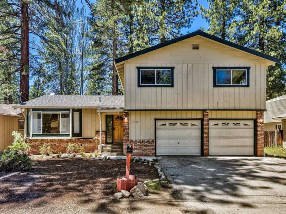 2275 Wyoming Avenue South Lake Tahoe, CA 96150 El Dorado