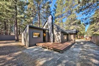 2504 Fountain Avenue South Lake Tahoe, CA 96150 El Dorado County