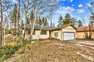 2591 Henderson Street South Lake Tahoe, CA 96150 El Dorado County