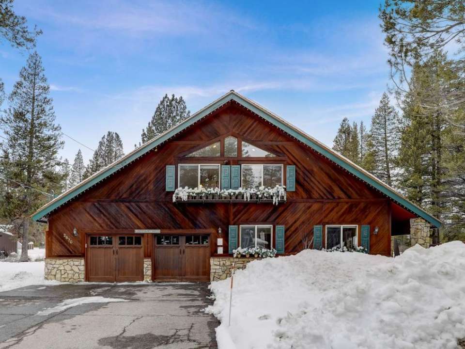 2670 Divot Court South Lake Tahoe, CA 96150 El Dorado County