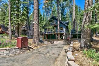 739 Kiowa Drive South Lake Tahoe, CA 96150 El Dorado County