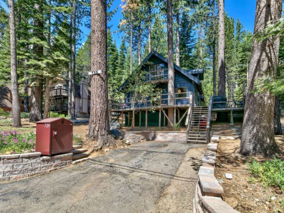 739 Kiowa Drive South Lake Tahoe, CA 96150 El Dorado County