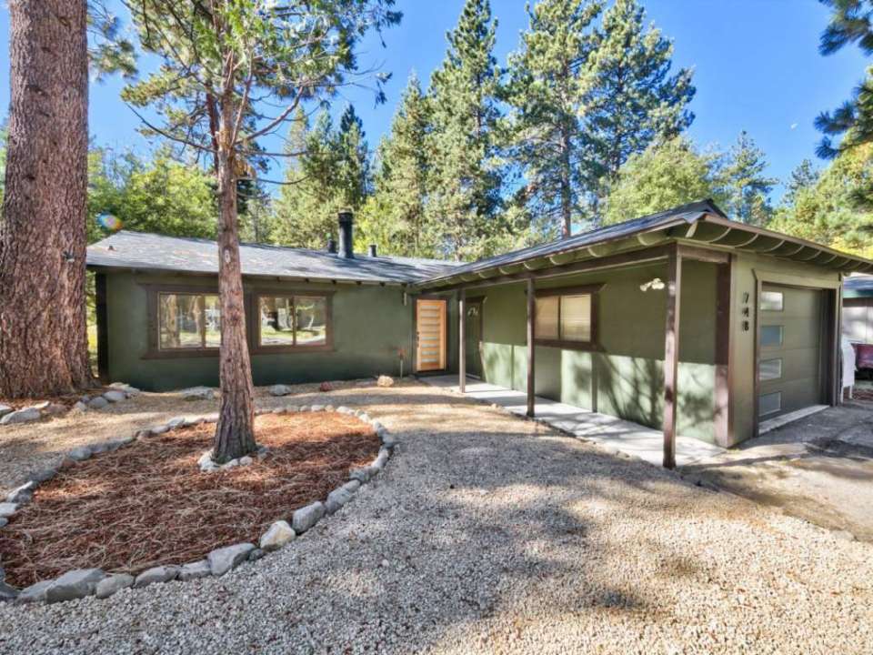 748 Tahoe Island Drive South Lake Tahoe, CA 96150 El Dorado County