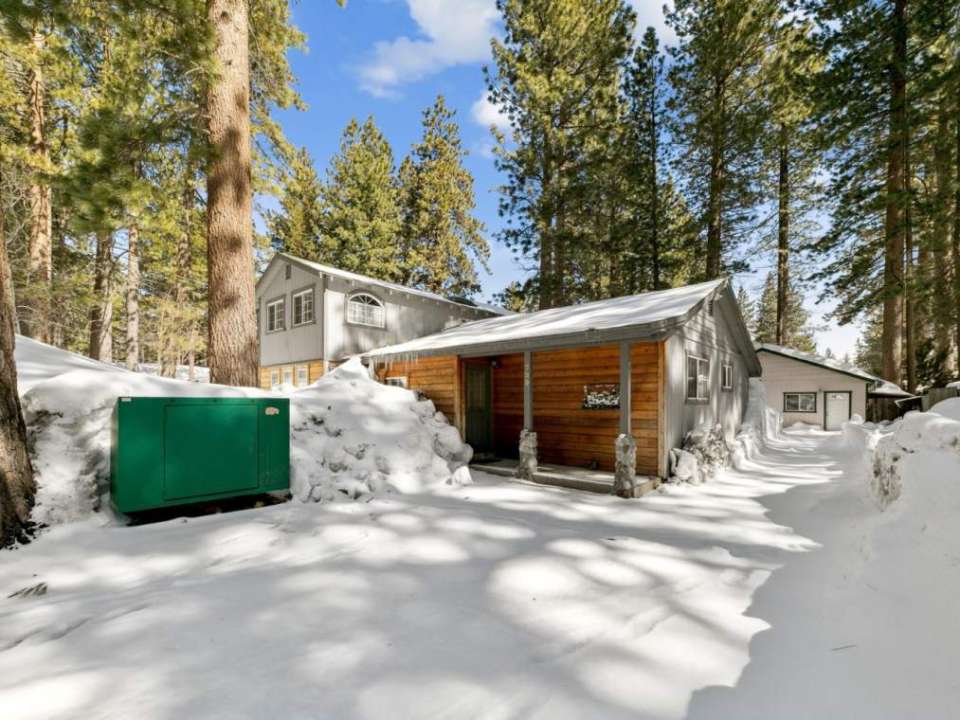 799 Patricia Lane South Lake Tahoe, CA 96150 El Dorado County