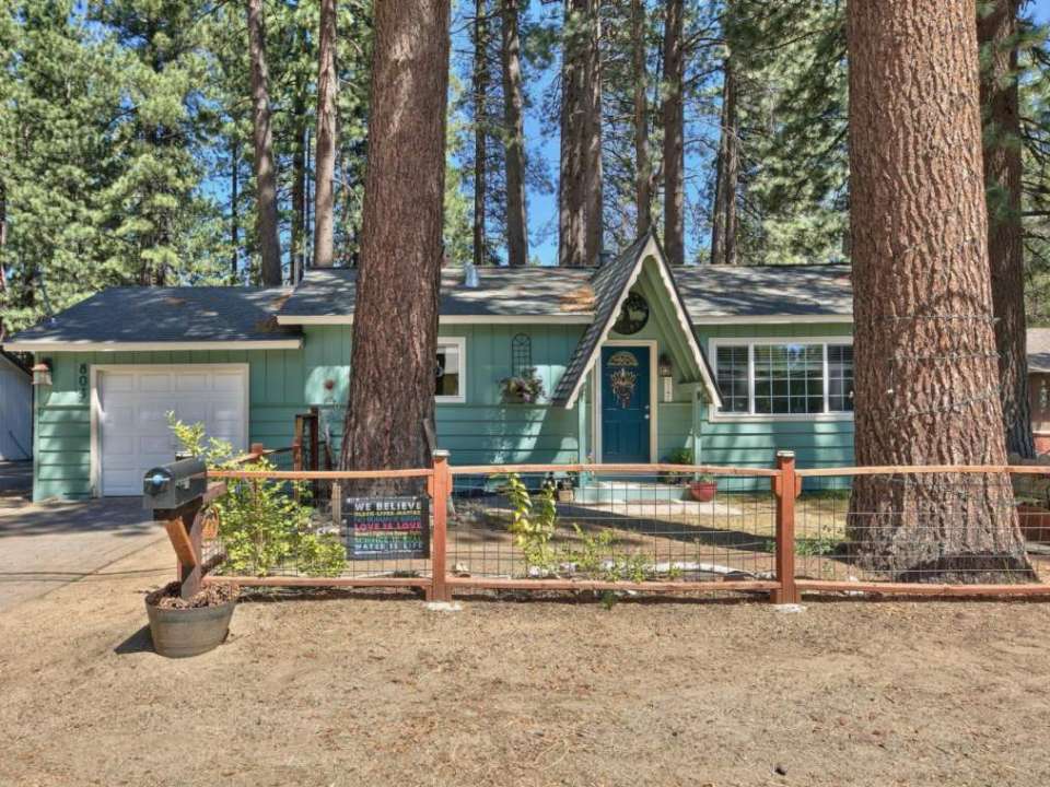 803 Patricia Lane South Lake Tahoe, CA 96150 El Dorado County