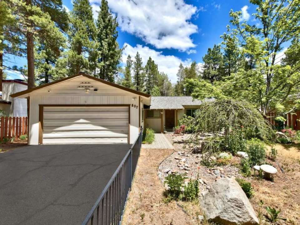 807 Michael Drive South Lake Tahoe, CA 96150 El Dorado County