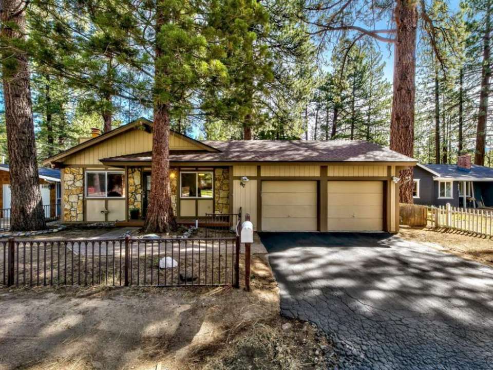 817 Tahoe Island Drive South Lake Tahoe, CA 96150 El Dorado County