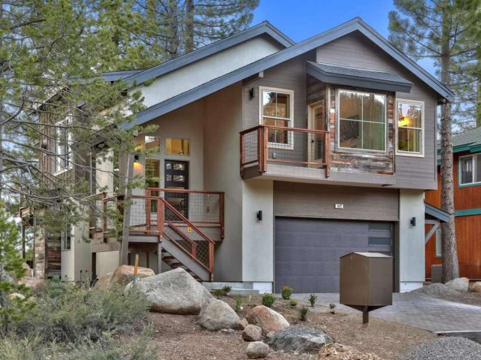 847 Cirugu Street South Lake Tahoe, CA 96150 El Dorado County