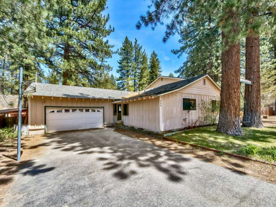 869 Lapham Drive South Lake Tahoe, CA 96150 El Dorado County