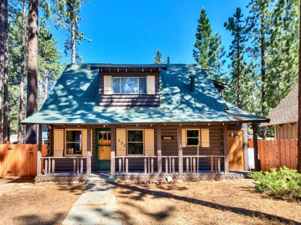 945 San Jose Avenue South Lake Tahoe, CA 96150 El Dorado County