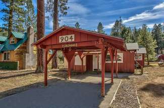 Cabin For Sale in South Lake Tahoe