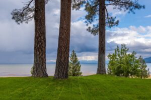 Lakefront properties in South Lake Tahoe